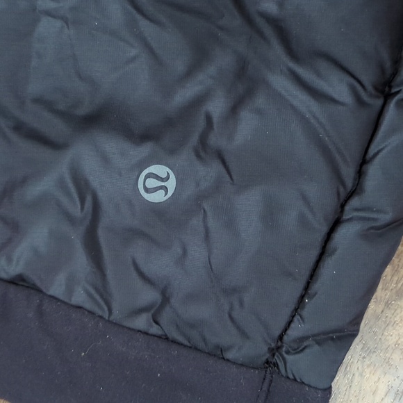 Lululemon Down For A Run Quilted Down Vest - Picture 9 of 11